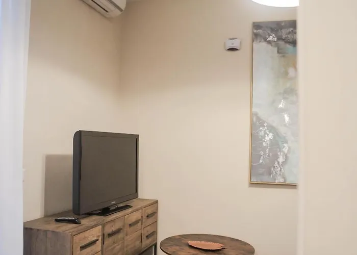 Amata Dei Cartari Apartment *