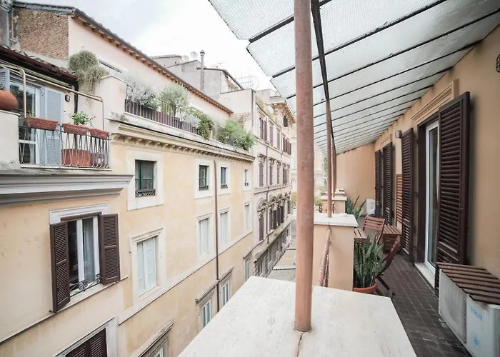 Amata Dei Cartari Apartment Rome